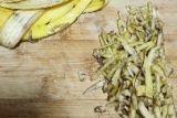 香蕉皮怎么做花的肥料