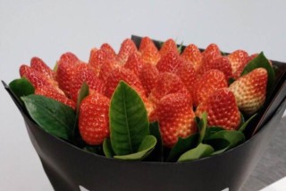 33颗草莓花束的寓意,第3图